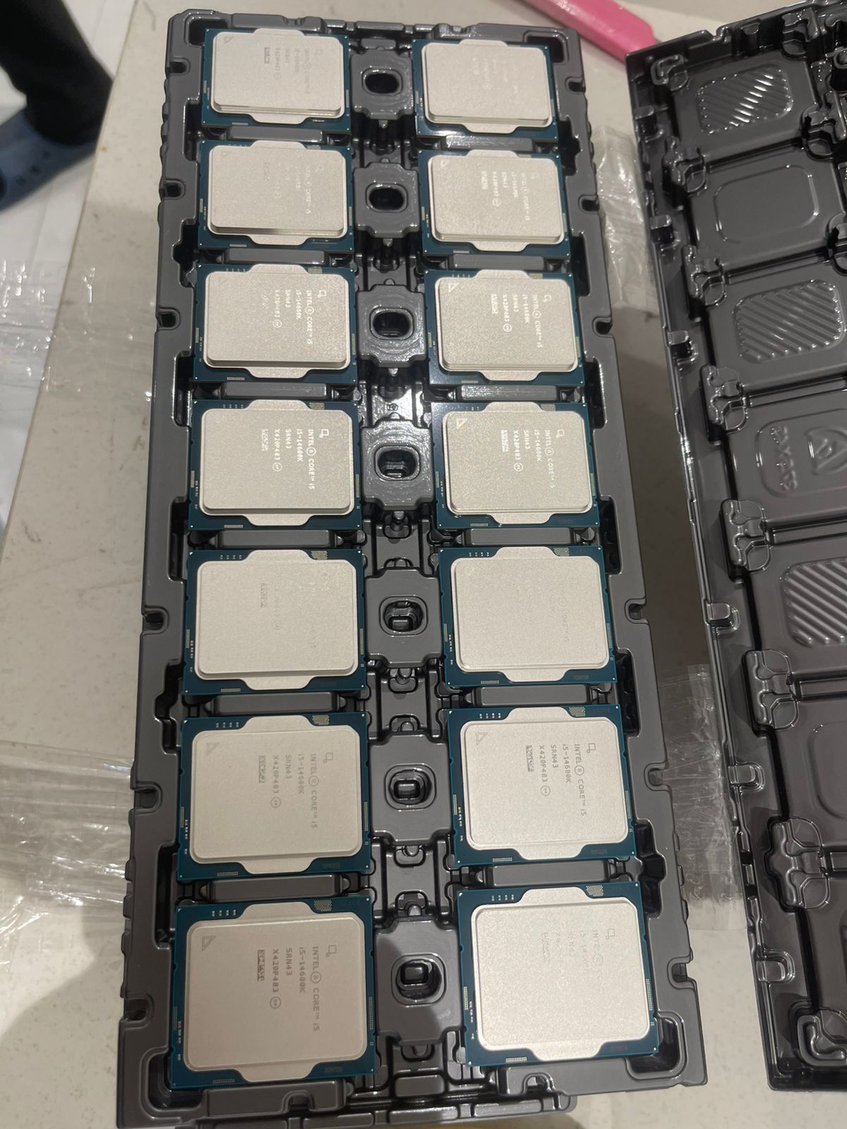 OEM Intel® Core™ i5-14600K Desktop Processor 14 cores (6 P-cores + 8 E-cores) up to 5.3 GHz with 3 Years Warranty - Image 1