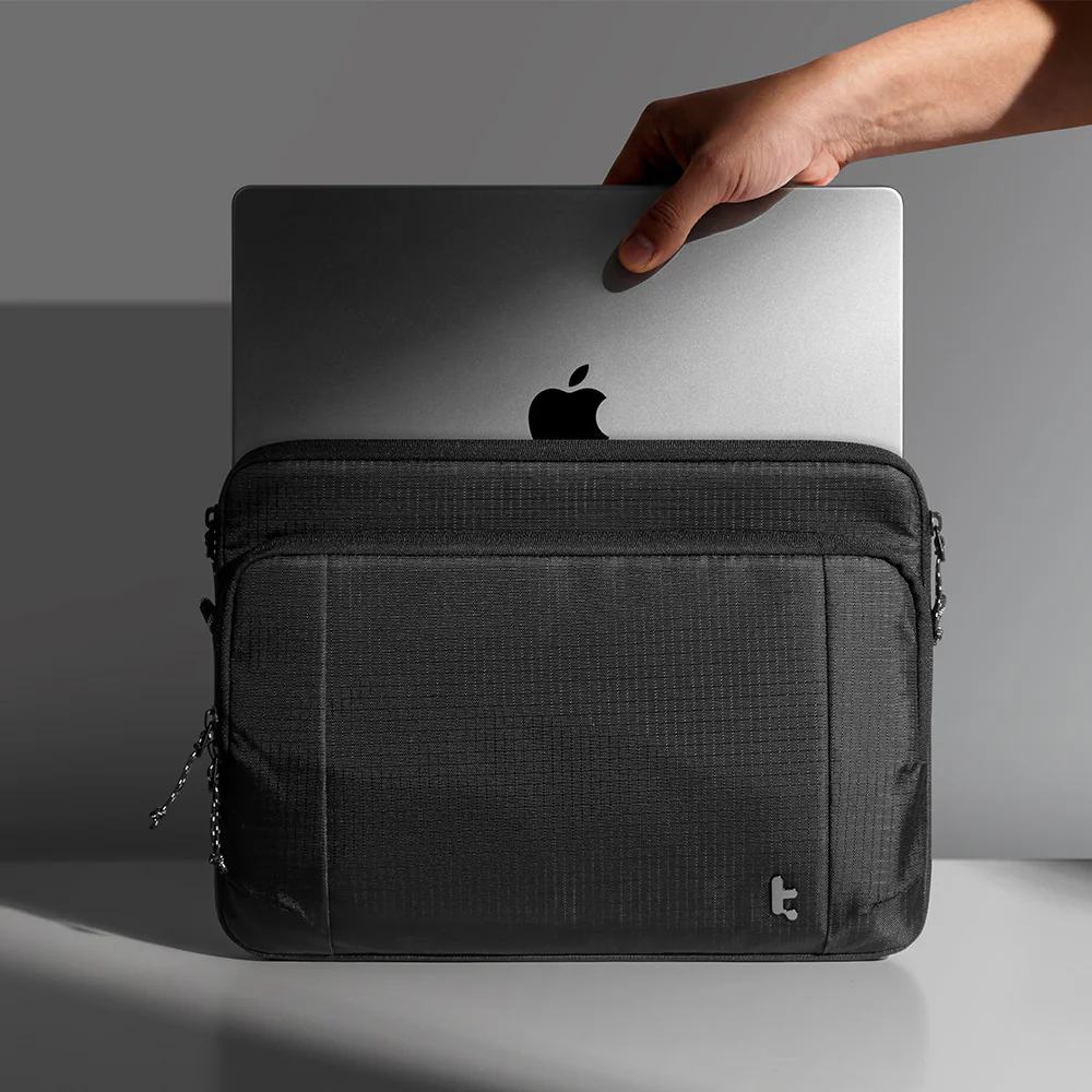 Essence-A34 Laptop Bag 33.02 cm(13 Inch) MacBook-Black - Image 14