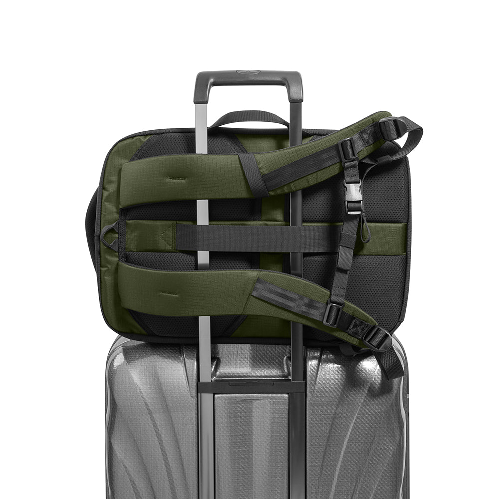 Navigator-T66 Lite Travel Laptop Backpack 16inch/28L-Green - Image 9