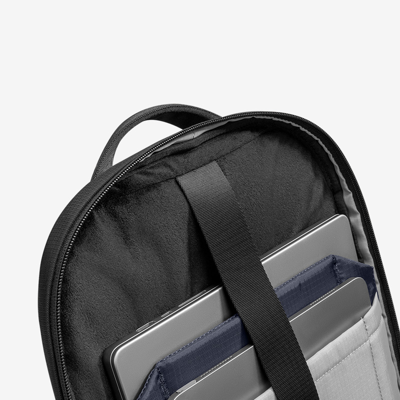 UrbanEX-T77 Laptop Backpack 40.64 cm(16 Inch) Universal/26L UrbanEX-T77 Laptop Backpack 40.64 cm(16 Inch) Universal/26L - Image 3