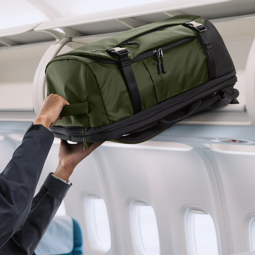 Navigator-T66 Lite Travel Laptop Backpack 16inch/28L-Green - Image 10