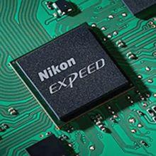 Nikon Z5 Mirrorless Camera with 24-200mm Lens Nikon Z5 Mirrorless Camera with 24-200mm Lens - Image 4