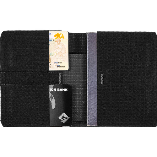 Peak Design Passport Wallet (Sage) - Image 4