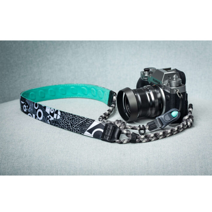 Leofoto L-CS-206 Classic Camera Strap  Black and White - Image 2