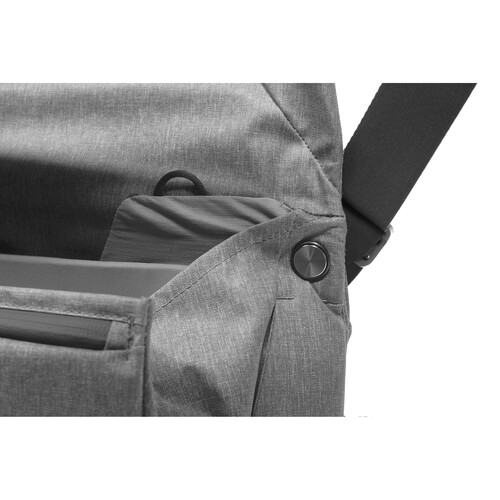 Peak Design Everyday Messenger Ash, 13L - Image 5