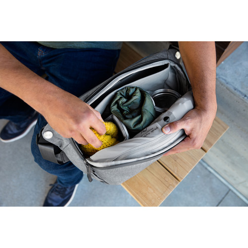 Peak Design Everyday Sling v2 Ash, 10L - Image 11