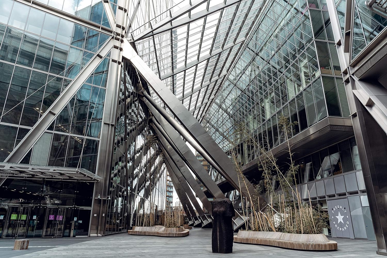 Samyang AF 24mm F1.8 Sony FE Auto Focus Lens (Black) Samyang AF 24mm F1.8 Sony FE Auto Focus Lens (Black) - Image 2