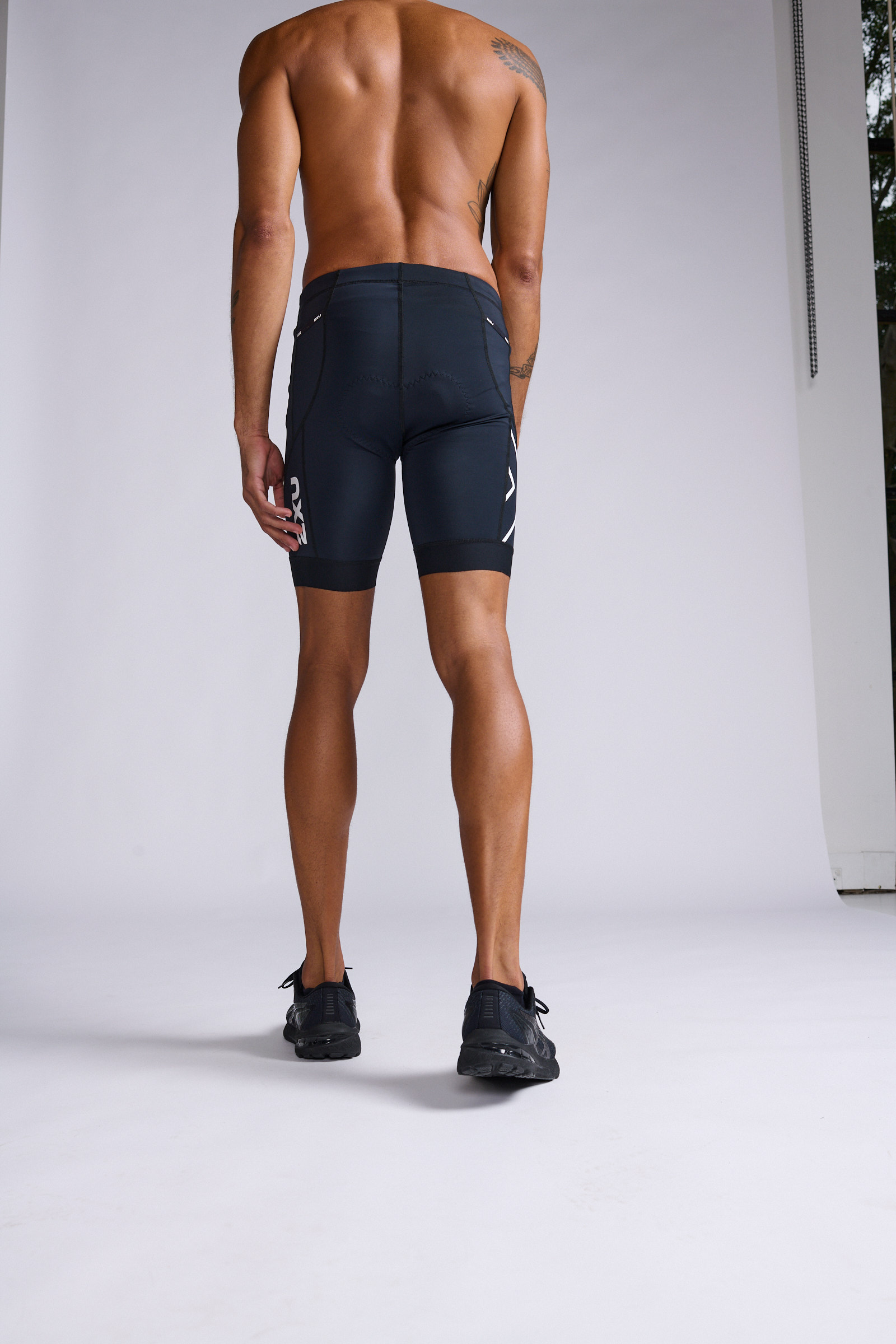 MT7400b Core Tri 8 Inch Short-Black/White-L - Image 11