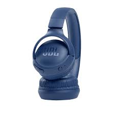 JBL Tune 520BT Wireless Headphones with Mic, Upto 57H Battery, Speed Charge : 5 min Charge Gives up to 3H of Playback, Multipoint Connect, Customizable Bass with Headphones App, BT 5.3 (Blue) - Image 3