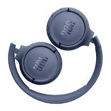 JBL Tune 520BT Wireless Headphones with Mic, Upto 57H Battery, Speed Charge : 5 min Charge Gives up to 3H of Playback, Multipoint Connect, Customizable Bass with Headphones App, BT 5.3 (Blue) - Image 4