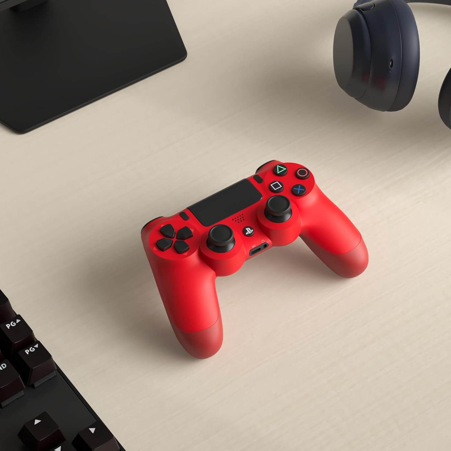 Sony Official Dualshock 4 Wireless PS4 Controller for PS4 Red Unboxed ( Preowned ) - Image 2