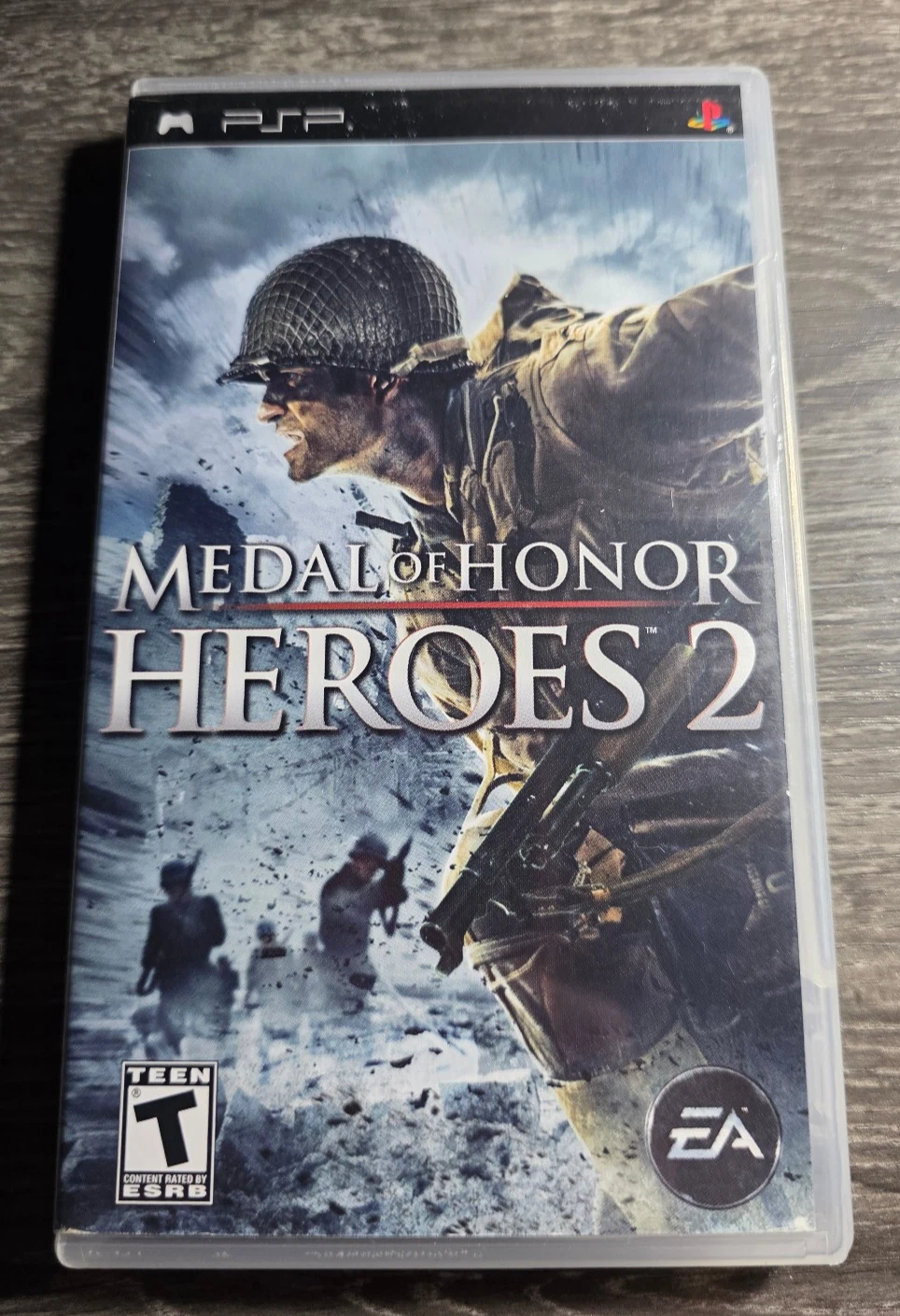 Medal of Honor Heroes 2 PSP ( Preowned ) - Image 2