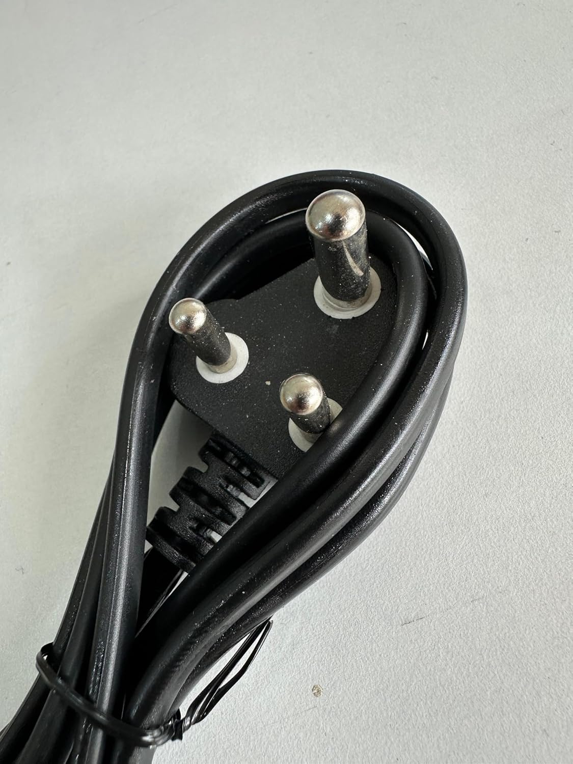 Ranz Power Cable Male 3-Pin to Female 2-Pin 1.2Mtr Philips Pin Cable Black - Image 3