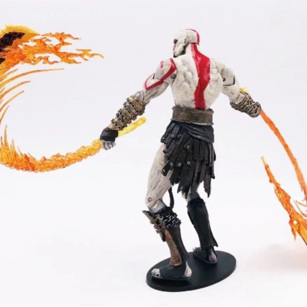 NECA God of War Kratos Flaming Blades of Athena 18cm Action Figure - Image 9