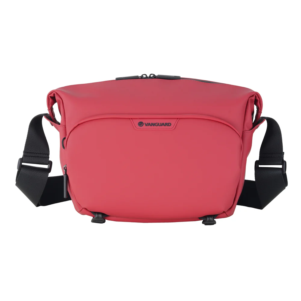 Vanguard Shoulder Bag VEO Lite S7L RED - Image 1
