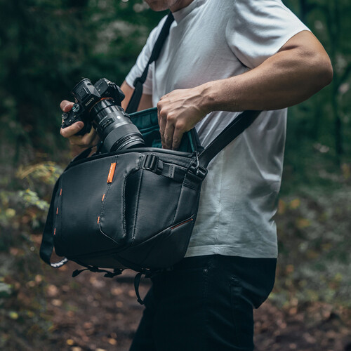 PGYTECH OneMo Sling 7L-Space Black-P-CB-160 - Image 4